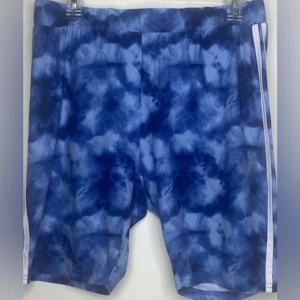 Love Ari Tie-Dye Striped Soft Running Shorts 2X Blue White Elastic Waist Casual